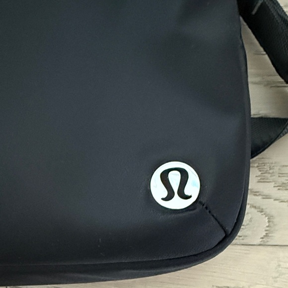 lululemon athletica Black Messenger Bag - Picture 2 of 6